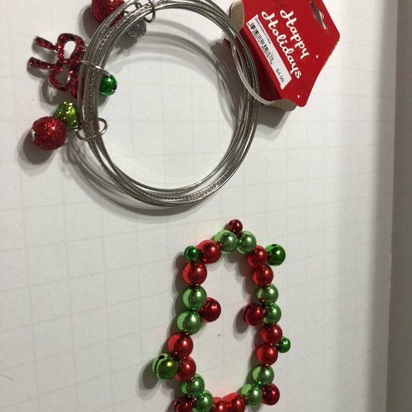 Happy Holidays bracelets bangles bells multi color silver set of 2 new sets jewe - Picture 6 of 10